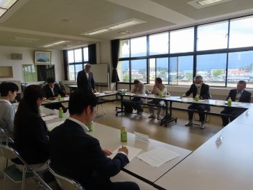 より良い学校を目指して～第１回学校運営協議会終わる～