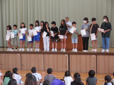 良い学級をつくってください！～２学期学級委員任命～