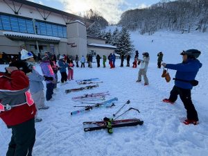 5F1100A3-D448-40A5-834C-9C7D28C7571C